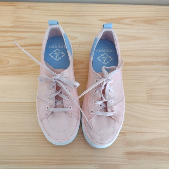 Sperry Shoes - Sperry Women's Crest Vibe Sneaker Light Pink Size 6.5
